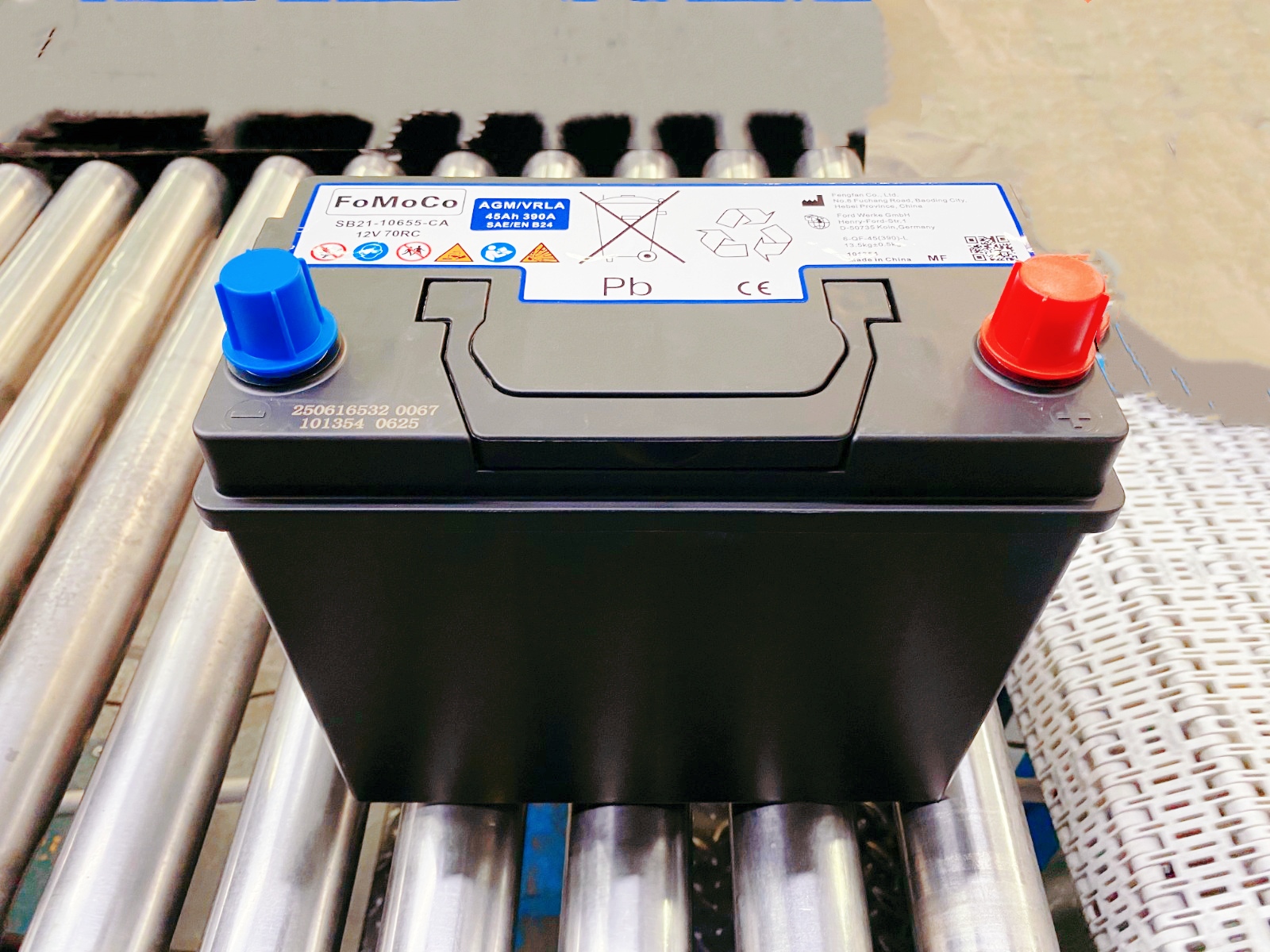 中船風帆首款日系A(chǔ)GM電池產(chǎn)品試裝成功