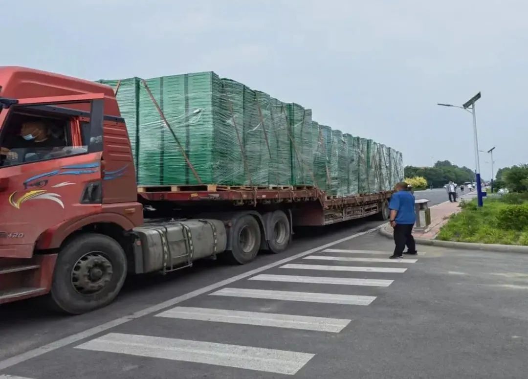 【產(chǎn)品紀(jì)實(shí)】中標(biāo)！投產(chǎn)！交付！風(fēng)帆折疊EU箱創(chuàng)訂單佳績(jī)